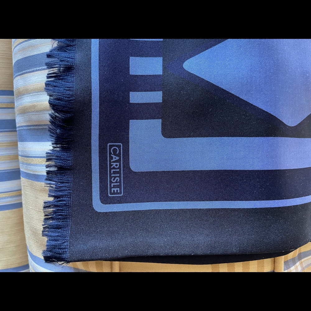 Scarf - Picture 3 of 7